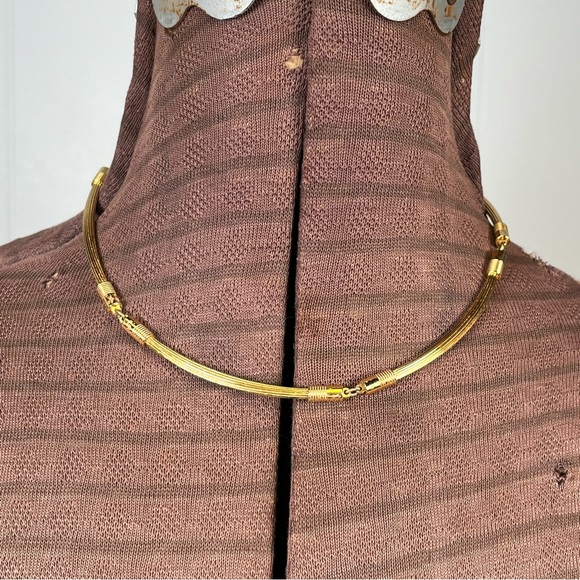 Monet Jewelry - Vintage Signed Monet Gold Plated Tube Collar Necklace Classic